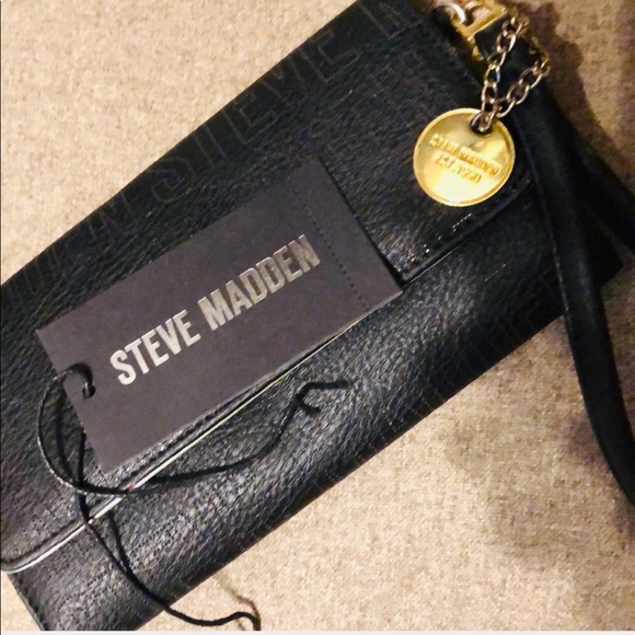 Wallet for Sale - Picture 1 of 4